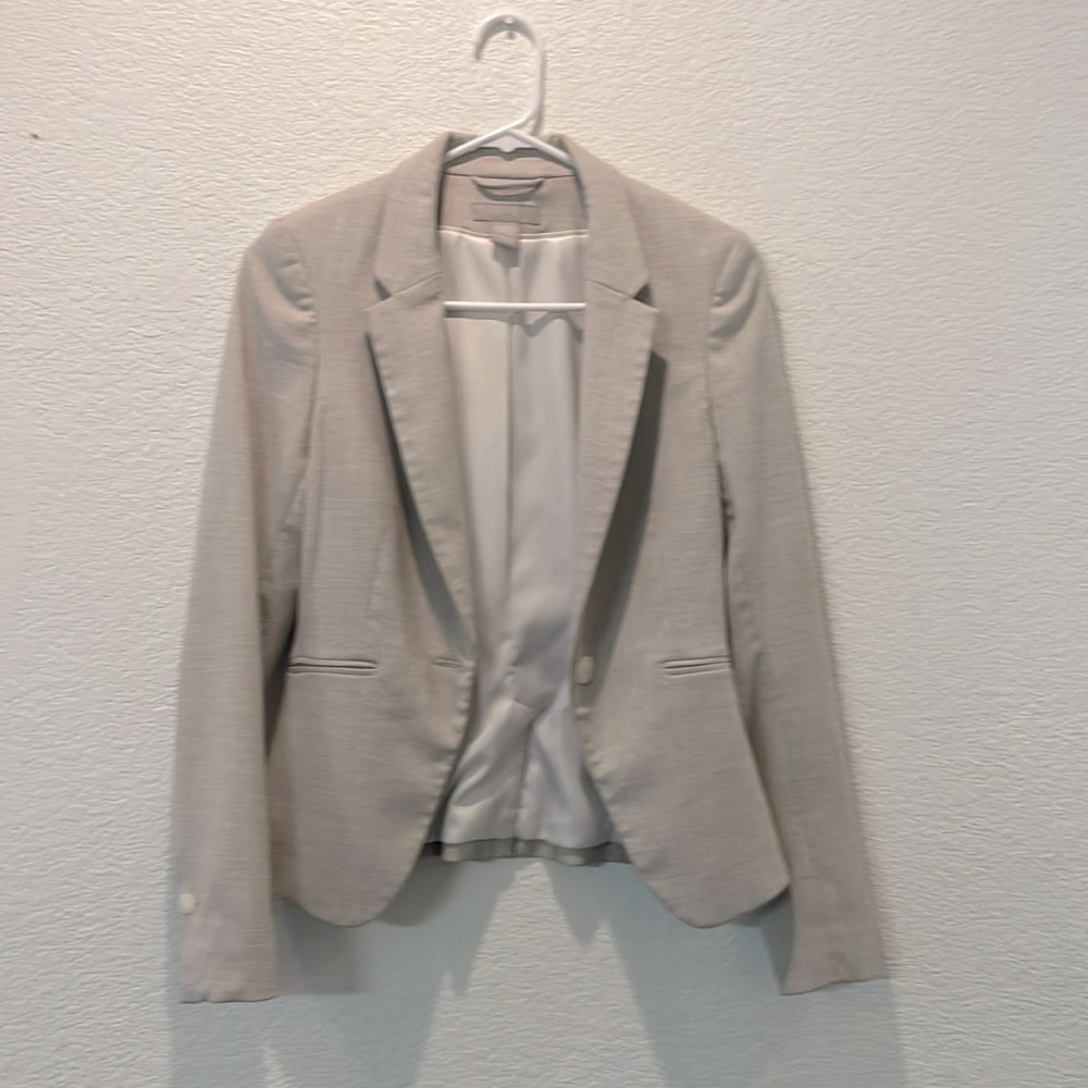 Size 0 Cream Color H&M Casual Women Blazer